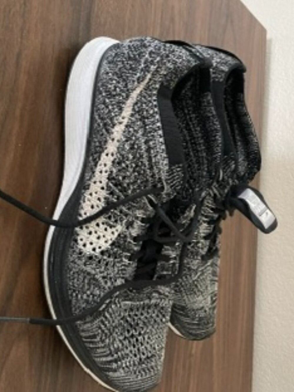 Nike Flyknit Racer - Picture 5 of 5